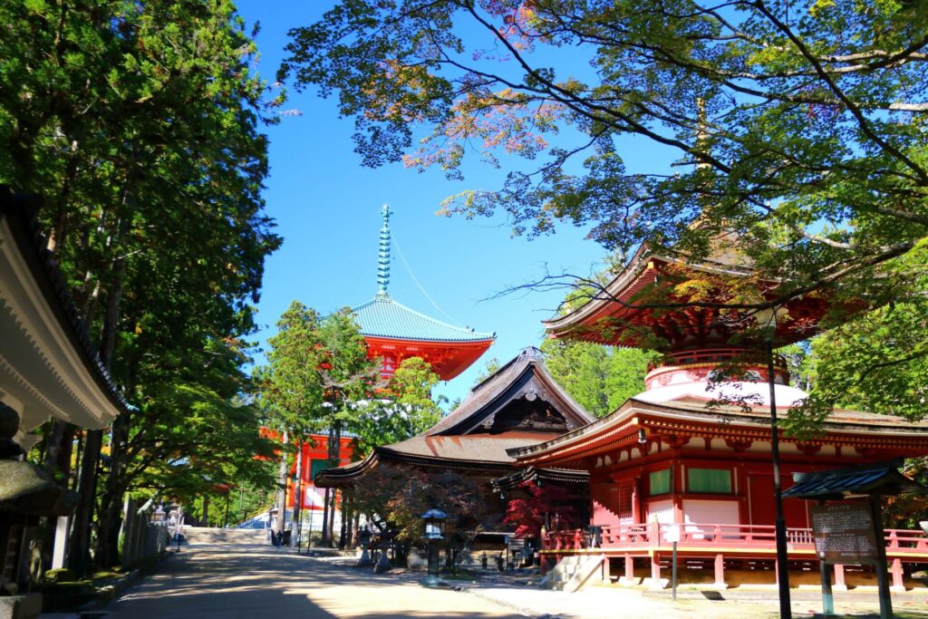 高野山東塔