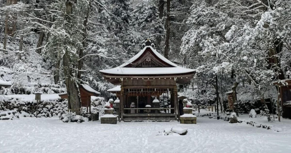 比叡山冬季神社