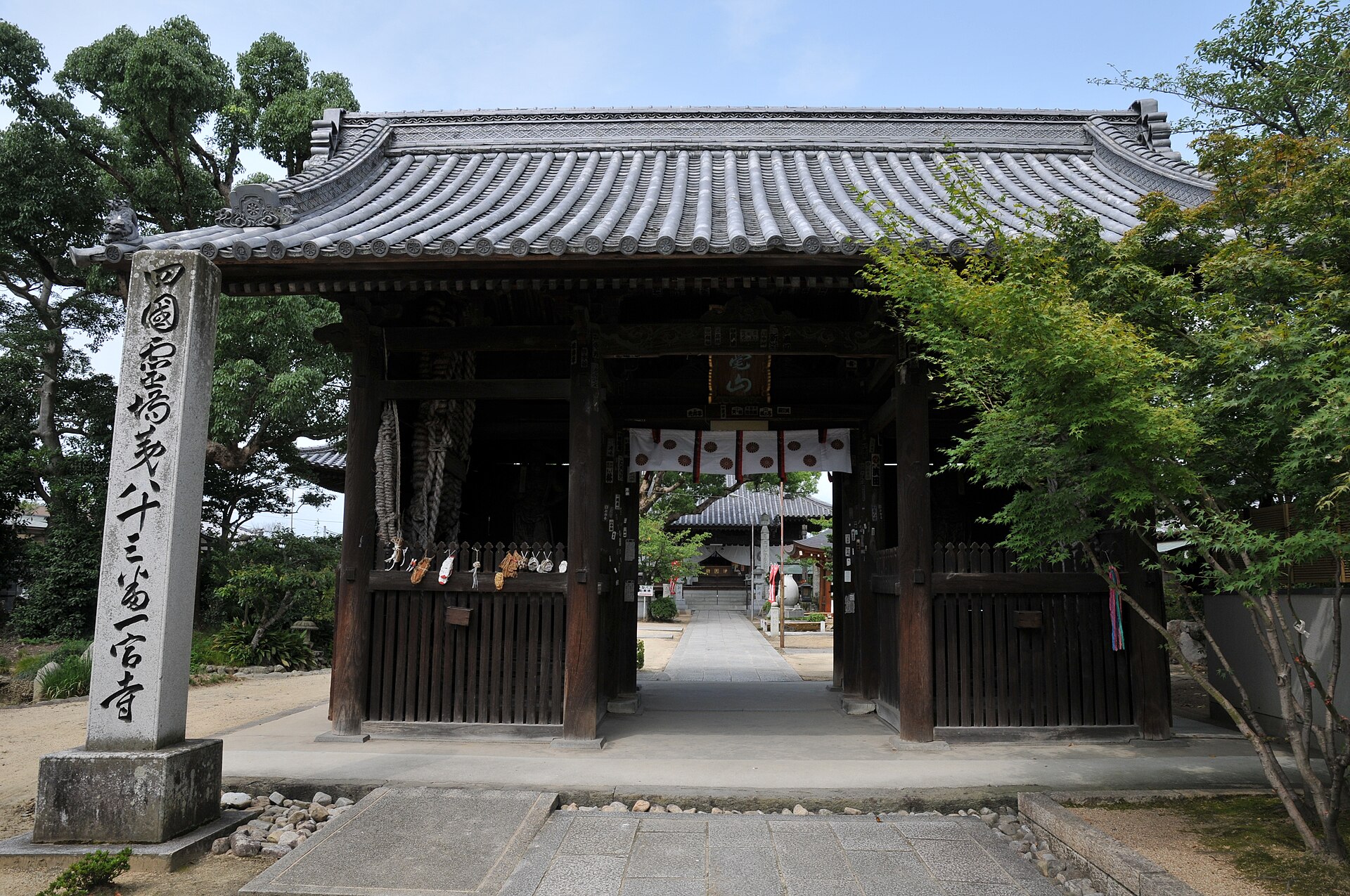 四國遍路第八十三番一宮寺仁王門